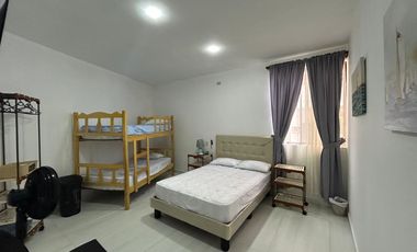 VILLAMIL PLAYAS VENDO HERMOSA CASA DE UNA PLANTA CON SALIDA AL MAR