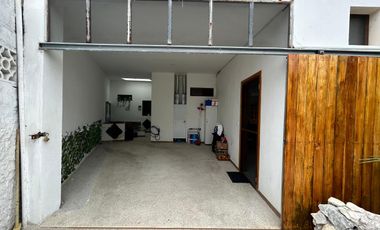 VILLAMIL PLAYAS VENDO HERMOSA CASA DE UNA PLANTA CON SALIDA AL MAR