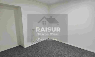 Vende Casa Totalmente Remodelada Para uso comercial o habitacional A 100 MT De Avenida Los Notros, Mirasol, Puerto Montt Región de los Lagos.