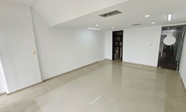 OFICINA COMERCIAL EN ARRIENDO CENTRO