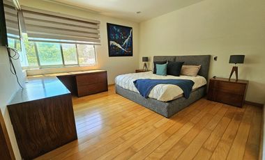 LAS CAÑADAS CASA EN VENTA SUPER COMPLETA CON ALBERCA, TERRAZA, BAR Y HERMOSO JAR