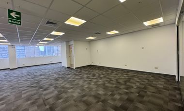 Venta de OFICINA Comercial 300 m2 San Isidro