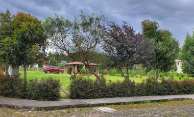 Hermosa Quinta de Venta En Tabacundo. Urbanización cerrada.