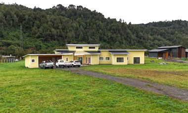 Hermosa Casa En Polincay Comuna De Puerto Mont