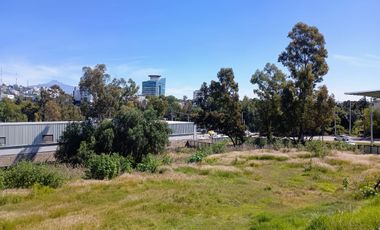 Terreno en venta sobre Boulevard Atlixco, Nueva Antequera cerca de la Plaza Triangulo