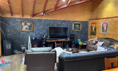 Casa y Cabaña En Sector Chamiza Puerto Montt