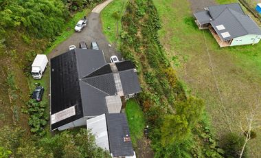 Casa y Cabaña En Sector Chamiza Puerto Montt
