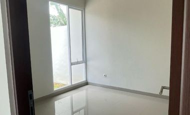 Rumah SKR Parung, Baru Mewah Harga Murah Exclusive Minimalis Dekat Fasilitas Umum, Bogor Jual Dijual
