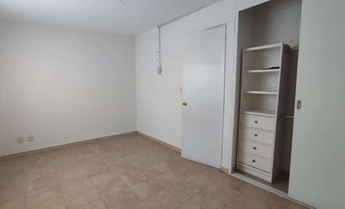 Renta de Casa zona Prepa 5