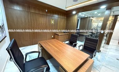 Oficina Semiamueblada en Renta Zona Cantera $80,000.00