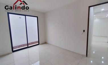 NUEVA , 3 RECAMARAS, 1 EN PLANTA BAJA, CISTERNA, UBICADA CERCA DE LA ENTRADA A COATEPEC