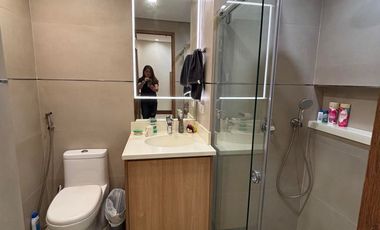 FOR SALE: 3BR FULLY FURNISHED UNIT IN GRAND RIVIERA SUITES ERMITA MANILA