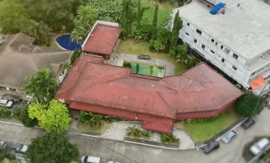 FOR SALE: GREENHILLS WEST HOUSE AND LOT WITH POOL AND GARDEN