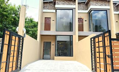 townhouse in milagros subdvision antipolo city