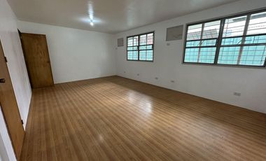FOR SALE: 6-Bedroom Townhouse / Duplex in Valenzuela, Makati City - CBN