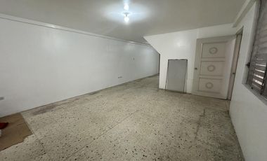 FOR SALE: 6-Bedroom Townhouse / Duplex in Valenzuela, Makati City - CBN