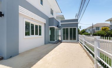 บ้านเดี่ยว 2 ชั้น รีโนเวทใหม่ คุณาลัยพราว บ้านกล้วย-ไทรน้อย แปลงมุมพร้อมห้องรับรอง