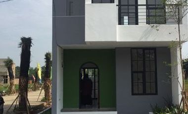 Rumah Teras, Dekat Tol Narogong, Baru 2 LANTAI, Mewah Harga Murah New di Cileungsi Bogor Jual Dijual