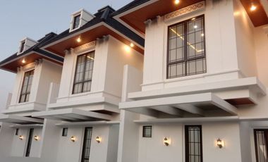 Rumah Mgn KODAU, SIAP HUNI 2 LANTAI Murah Mewah Townhouse Jatimekar Jatiasih Kota Bekasi Jual Dijual