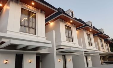 Rumah Mgn KODAU, SIAP HUNI 2 LANTAI Murah Mewah Townhouse Jatimekar Jatiasih Kota Bekasi Jual Dijual