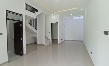 Rumah Mgn KODAU, SIAP HUNI 2 LANTAI Murah Mewah Townhouse Jatimekar Jatiasih Kota Bekasi Jual Dijual