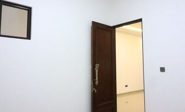 Rumah Mgn KODAU, SIAP HUNI 2 LANTAI Murah Mewah Townhouse Jatimekar Jatiasih Kota Bekasi Jual Dijual