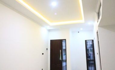 Rumah Mgn KODAU, SIAP HUNI 2 LANTAI Murah Mewah Townhouse Jatimekar Jatiasih Kota Bekasi Jual Dijual