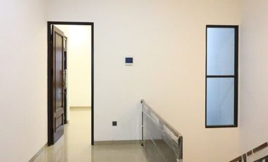 Rumah Mgn KODAU, SIAP HUNI 2 LANTAI Murah Mewah Townhouse Jatimekar Jatiasih Kota Bekasi Jual Dijual