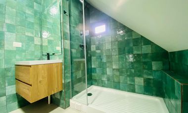Casa En Venta En Vitacura. 5 Dormitorios, 5 baños