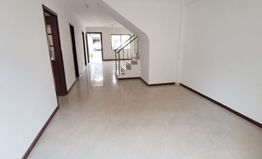 Venta Casa en Ciudad Celeste 4 dormitorios - Samborondón - C317