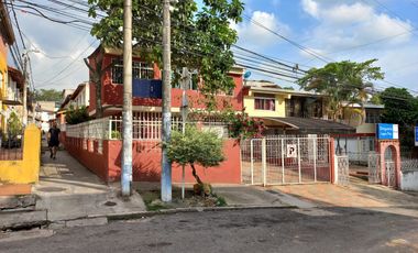 Vendo casa esquinera rentando, Lagos III