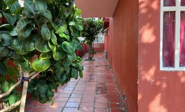 Vendo casa esquinera rentando, Lagos III