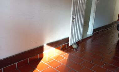 Vendo casa esquinera rentando, Lagos III