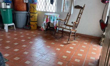 Vendo casa esquinera rentando, Lagos III