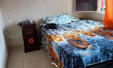 Vendo casa esquinera rentando, Lagos III