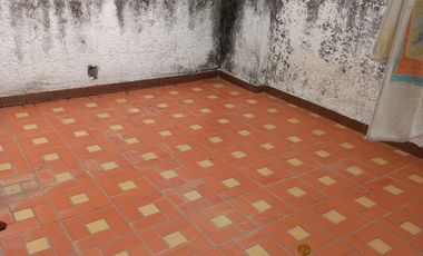 Vendo casa esquinera rentando, Lagos III