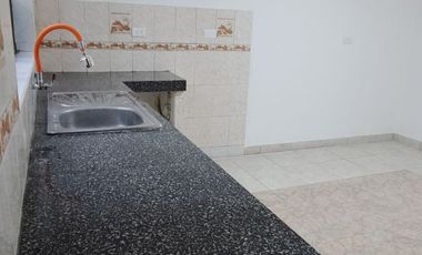 AMPLIA CASA EN VENTA - SAN JUAN DE MIRAFLORES