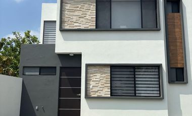 Casas en venta en Cluster con Alberca en Zona Industrial del Puerto de Veracruz