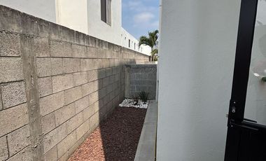 Casas en venta en Cluster con Alberca en Zona Industrial del Puerto de Veracruz