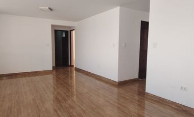Alquilo Dpto 3Erpiso 85M2 O2Dorm C/Cochera A Unos Pasos De Estacion Ayacucho