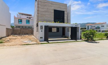 Casa nueva en venta, Fluvial Vallarta. Puerto Vallarta, Jalisco