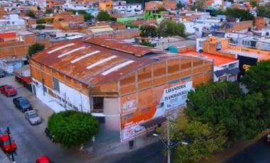 Bodega en renta sobre Mariano Escobedo en Loma Bonita