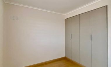 ARRIENDA ESTA HERMOSA CASA UBICADA EN QUILAMAPU, SECTOR APACIBLE Y TRANQUILO CON EXELENTE CONECTIVIDAD