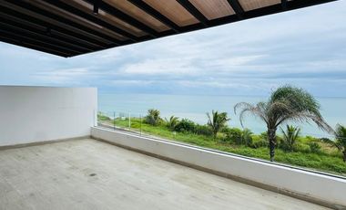 Departamento dúplex de 2 habitaciones frente al mar para estrenar