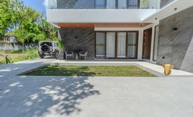 4BR House and Lot For Sale - Verdana Homes Mamplasan
