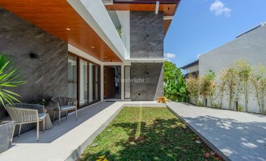 4BR House and Lot For Sale - Verdana Homes Mamplasan