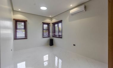 4BR House and Lot For Sale - Verdana Homes Mamplasan