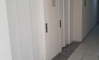 Dúplex Amoblado un Dormitorio 70m2 Cochera y Vista a la Calle en Alquiler en Miraflores