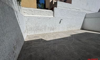 CASA EN VENTA EN ESQUINA EN ZONA VIRREYES