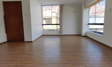 Se Alquila Departamento con Cochera en Urb. Puente Blanco Ica